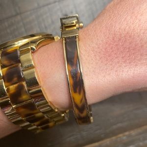 Michael Kors buckle bracelet -